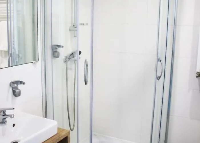 Отель Lemon Plaza