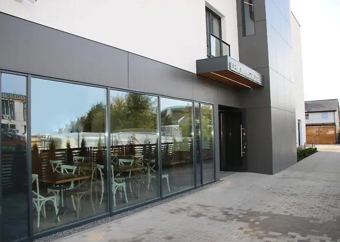 Отель Lemon Plaza