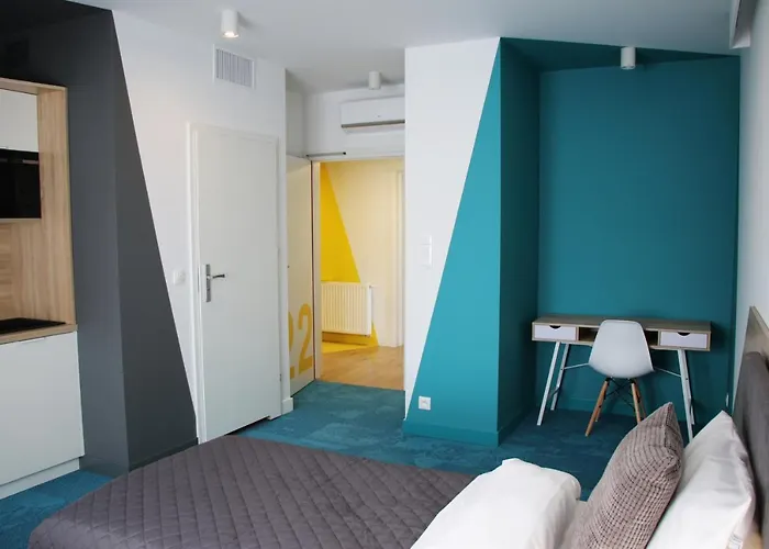 Lemon Plaza Hotel 3*