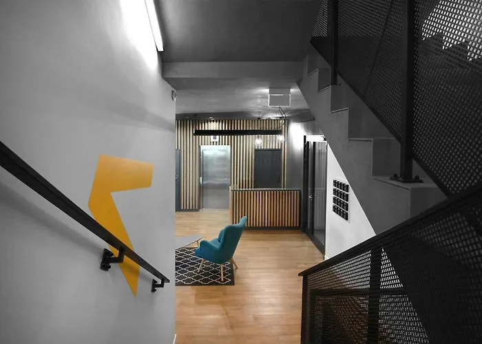 Lemon Plaza Hotel 3*